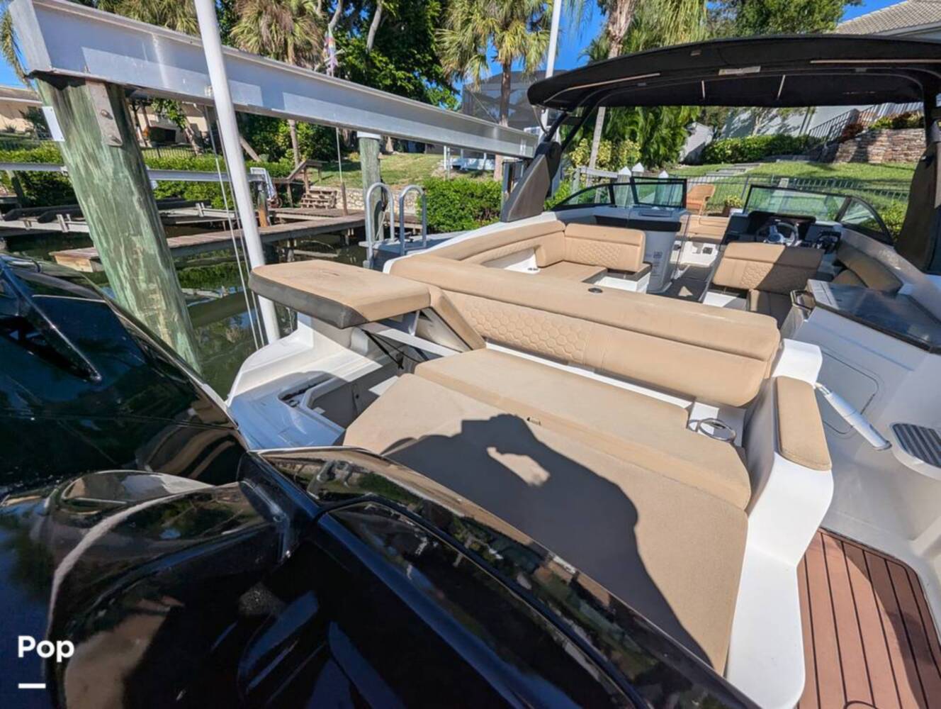 A photo of this 2018 Sea Ray SDX 290