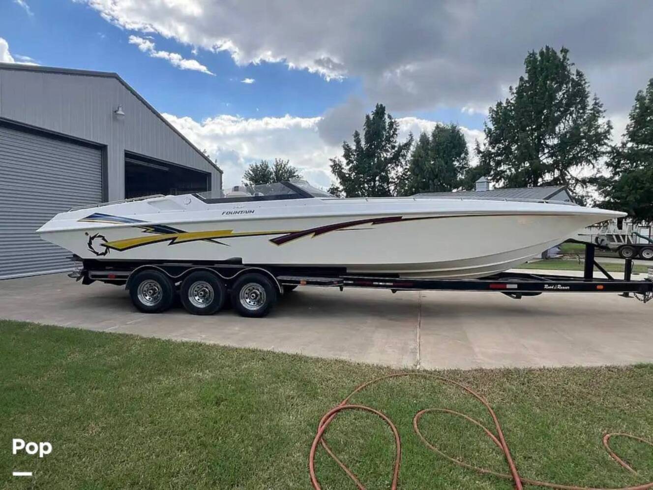 A photo of this 1998 Fountain 32 Fever