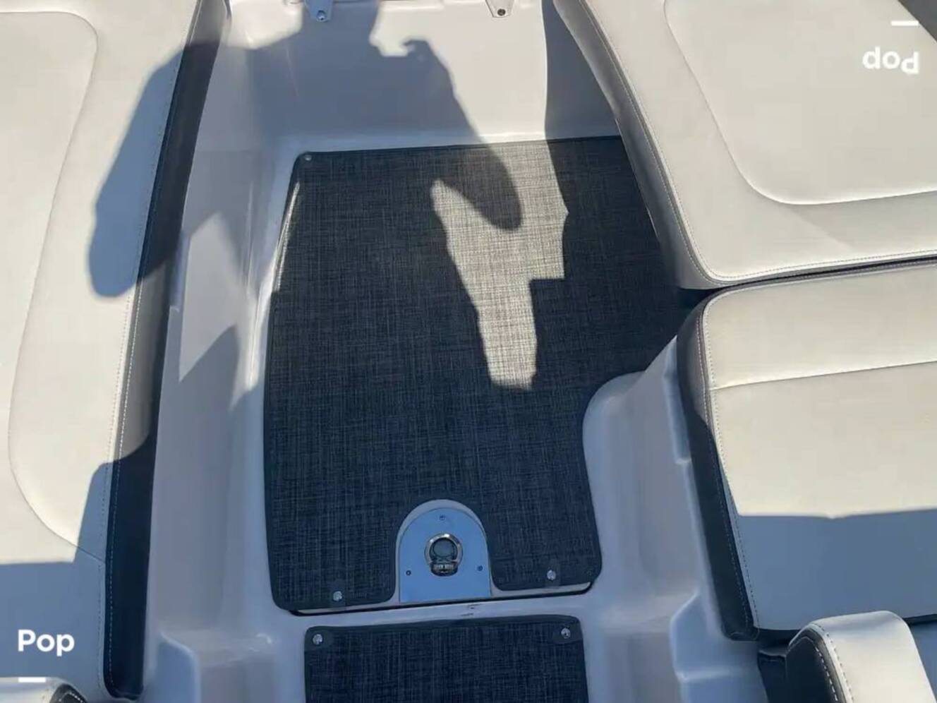 A photo of this 2016 Chaparral 277SSX