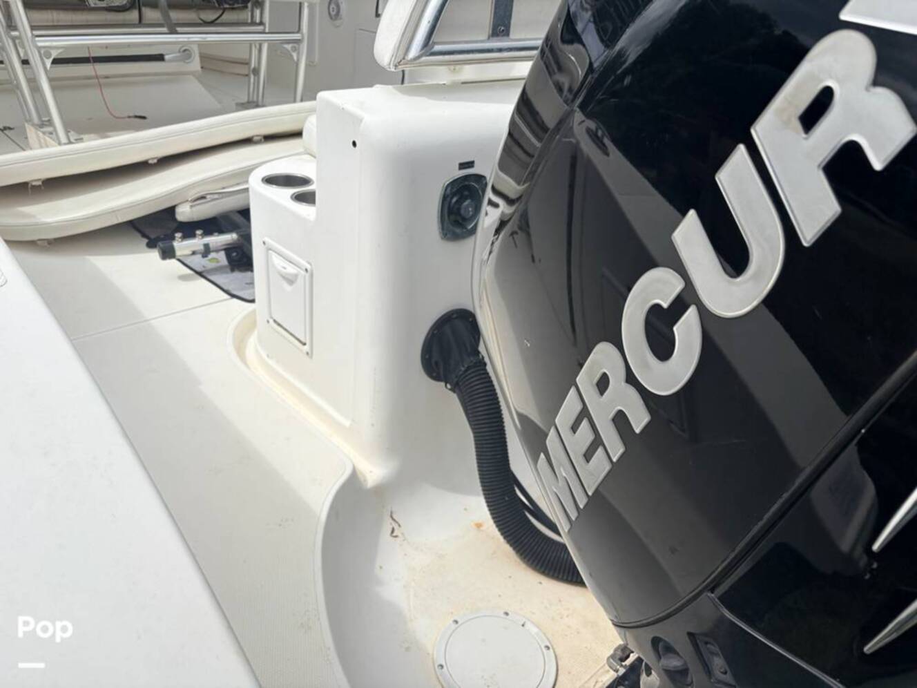 A photo of this 2009 Fountain LX 38
