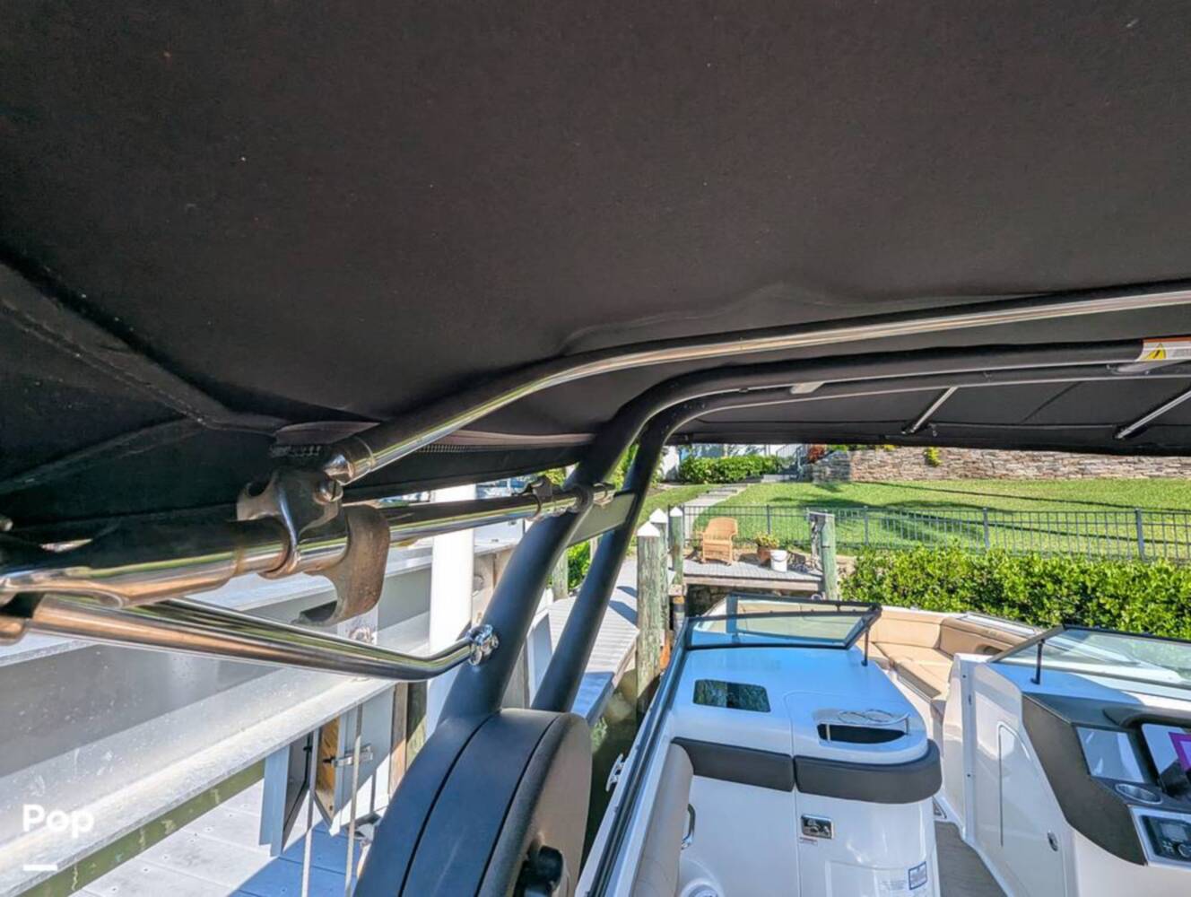 A photo of this 2018 Sea Ray SDX 290