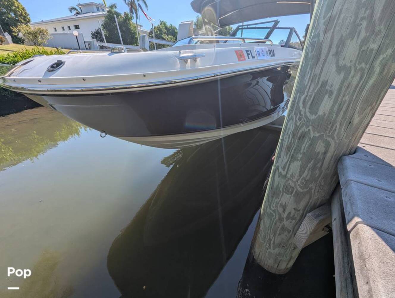 A photo of this 2018 Sea Ray SDX 290