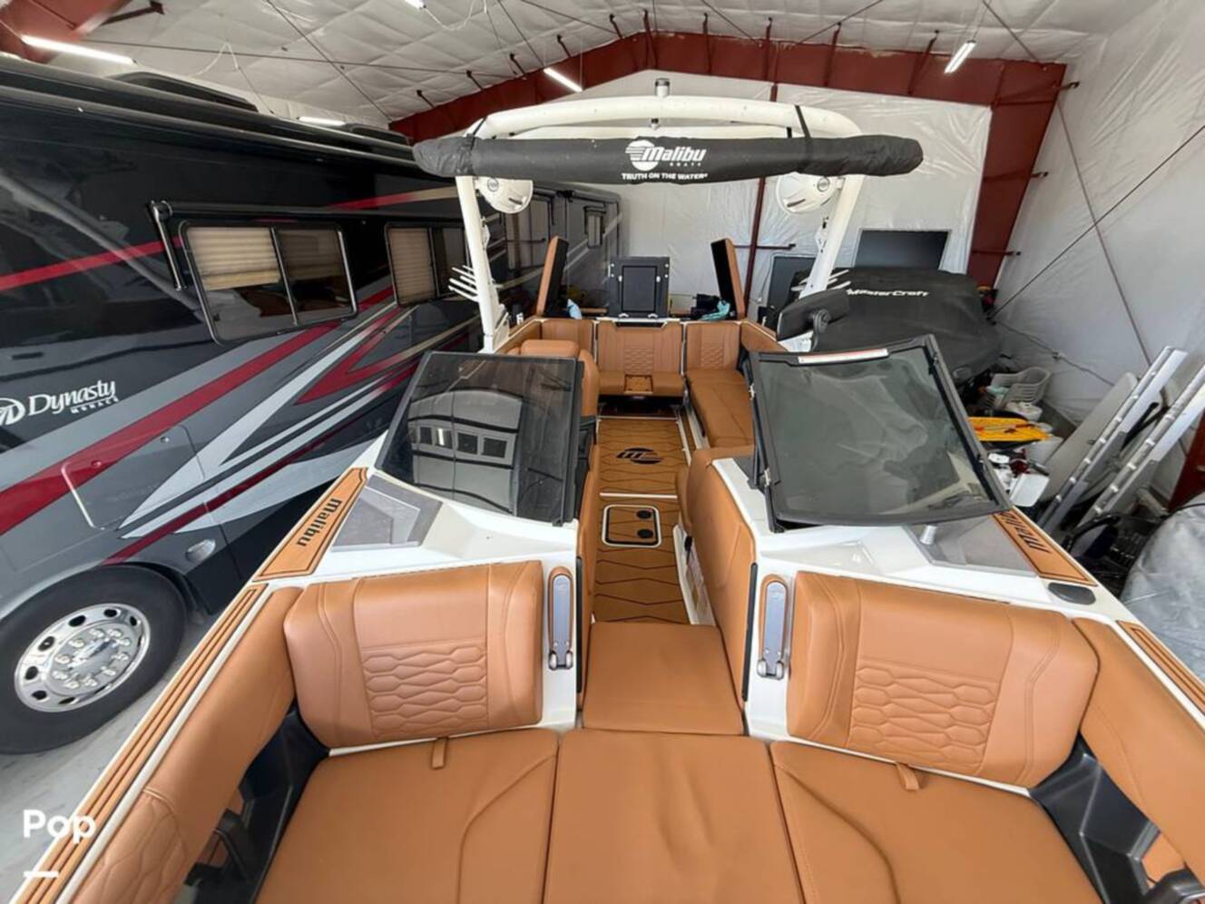 A photo of this 2025 Malibu Wakesetter 24 MXZ