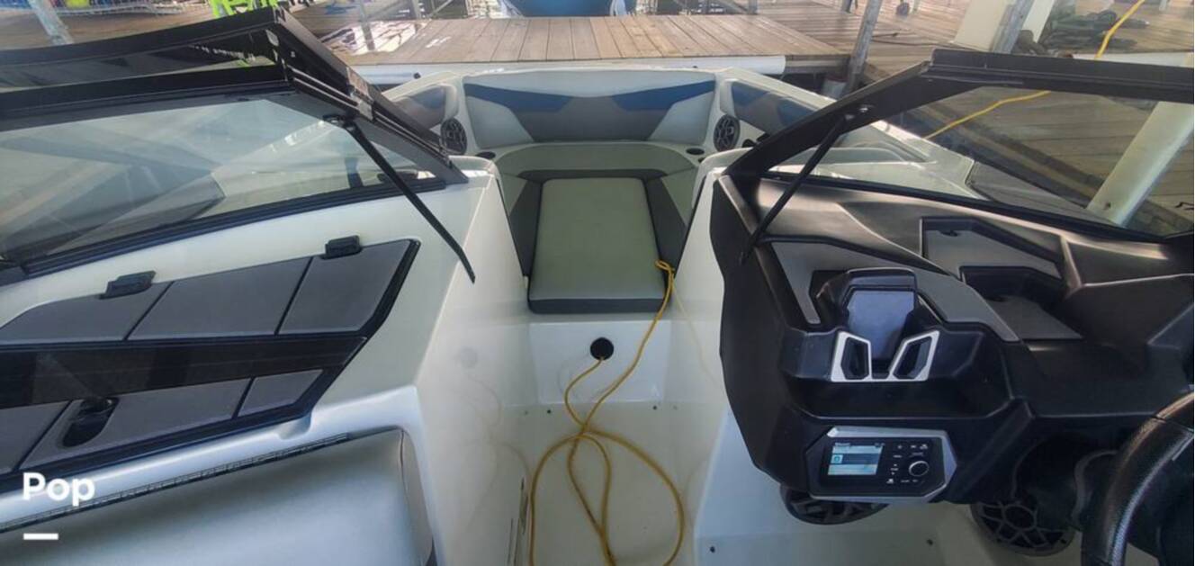 A photo of this 2022 Axis A22