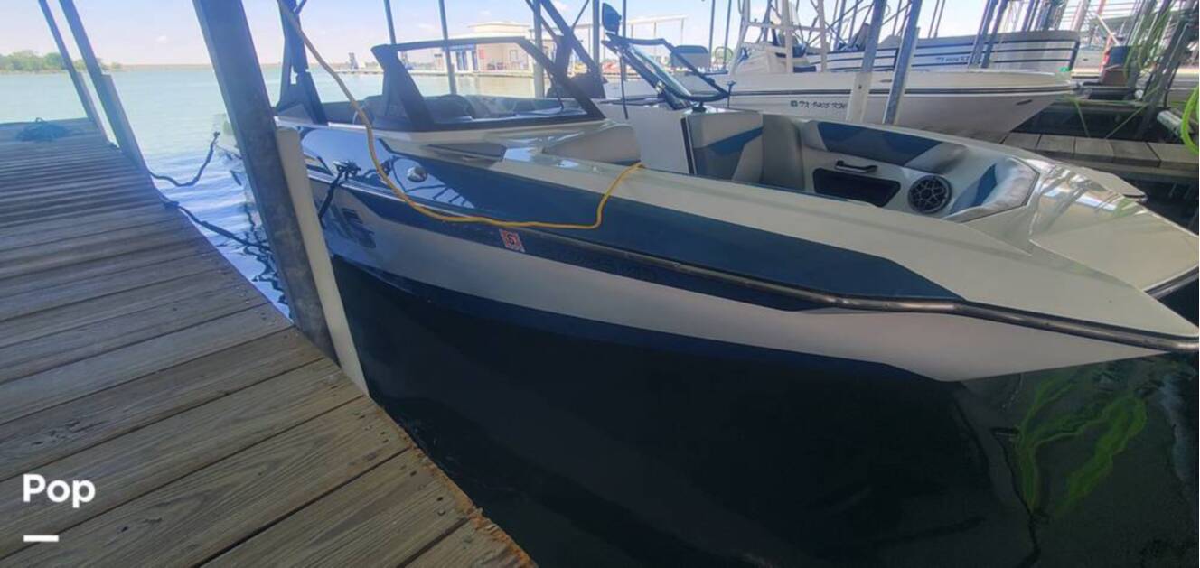 A photo of this 2022 Axis A22