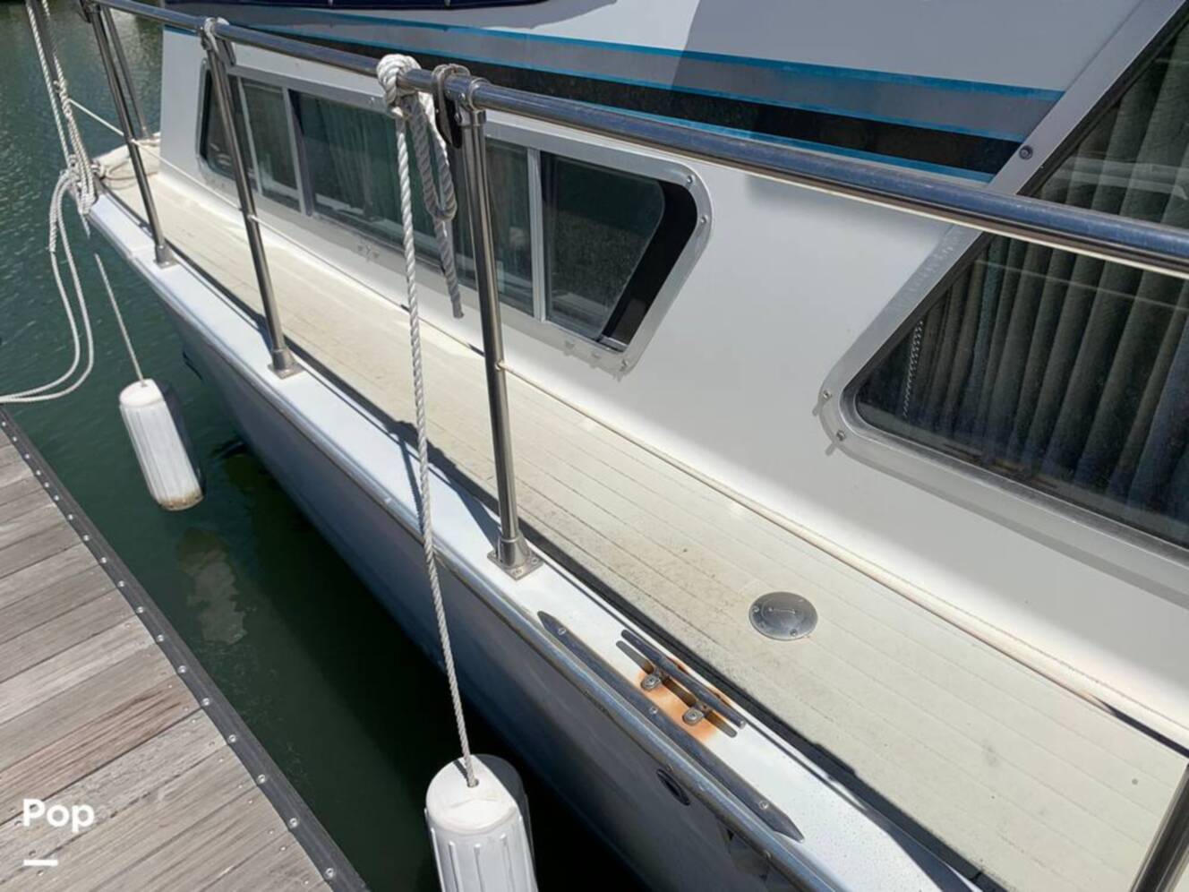 A photo of this 1981 Tollycraft 34 Tri-Cabin