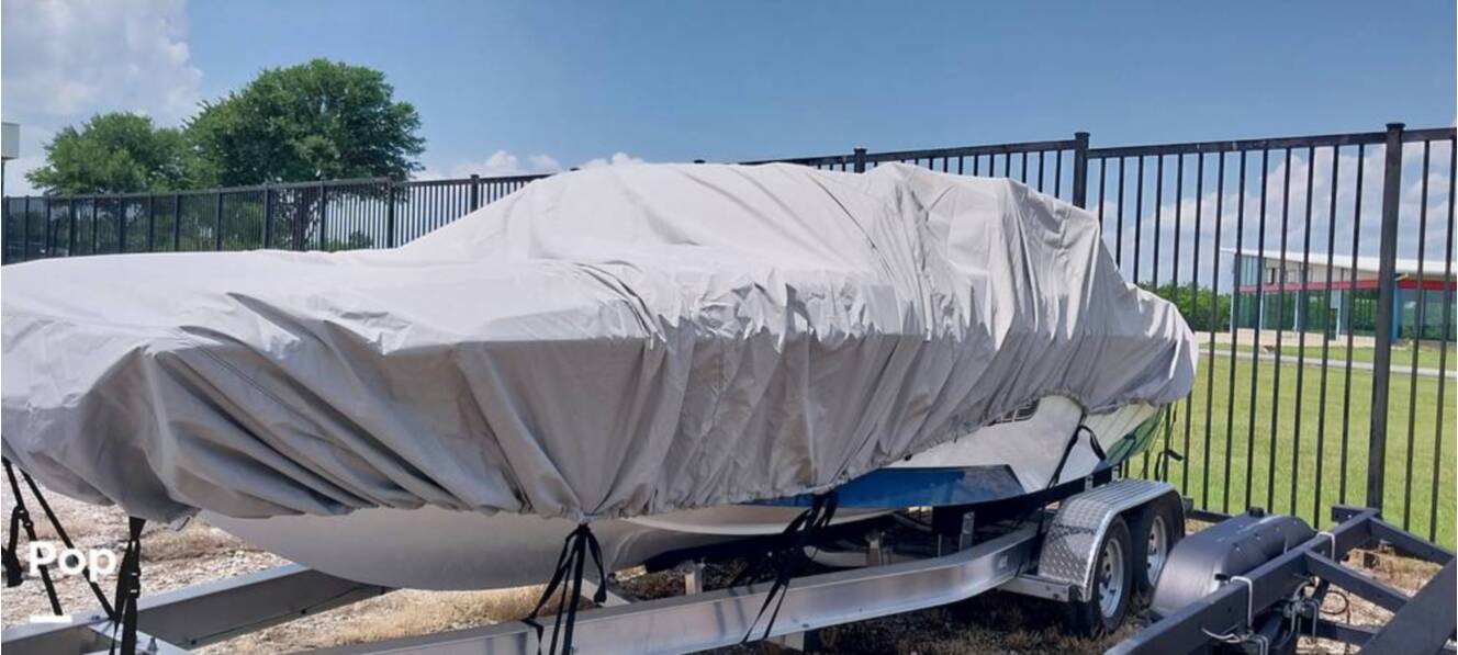 A photo of this 2022 Axis A22