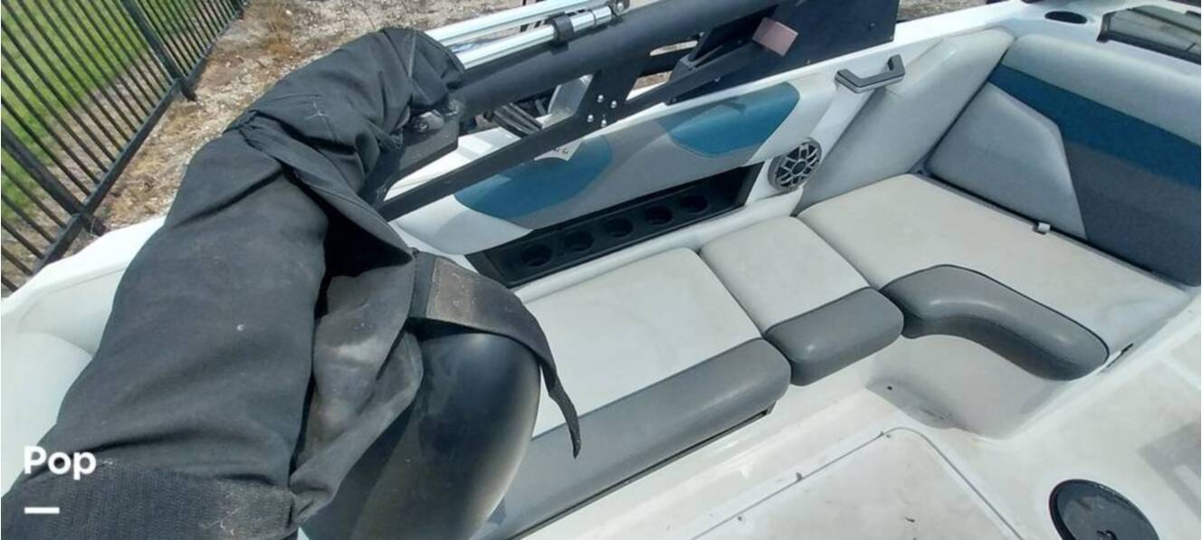 A photo of this 2022 Axis A22