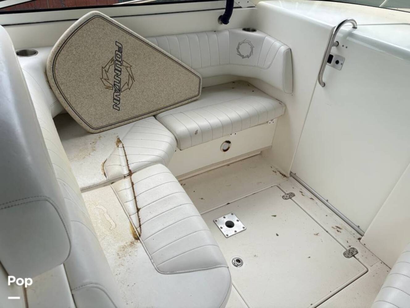 A photo of this 2009 Fountain LX 38