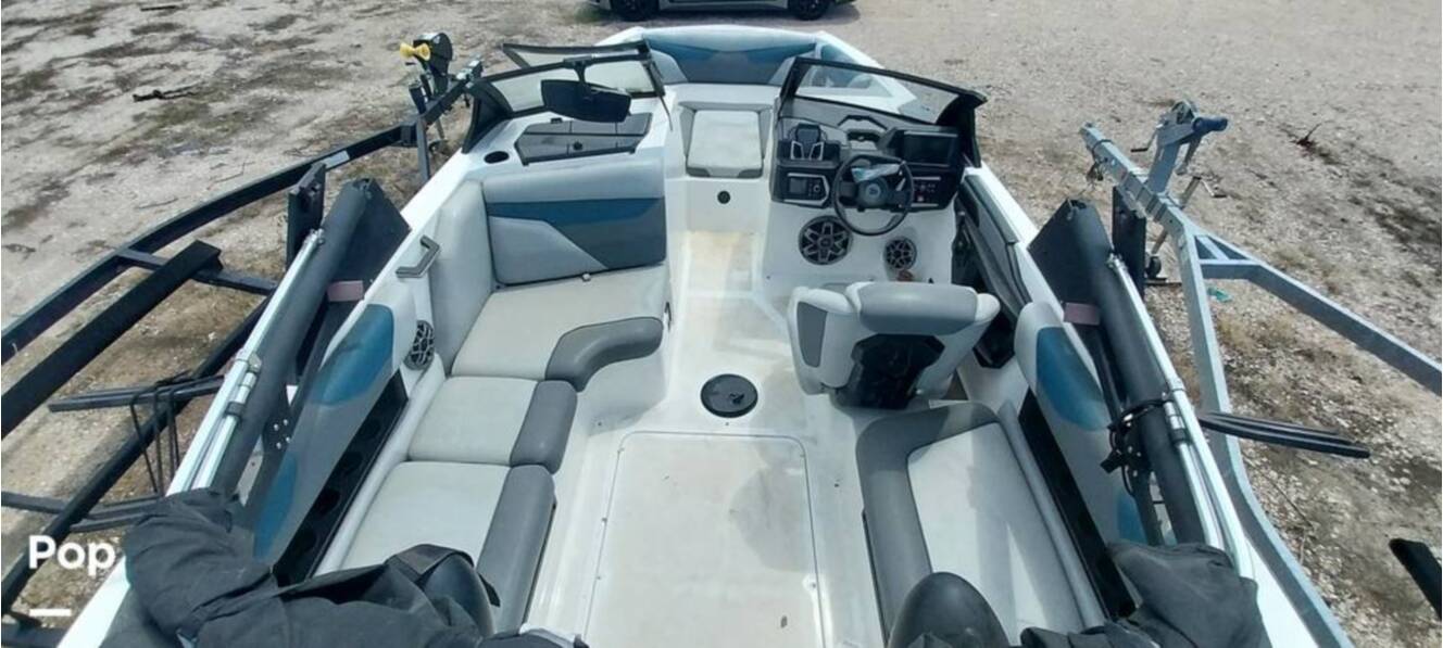 A photo of this 2022 Axis A22
