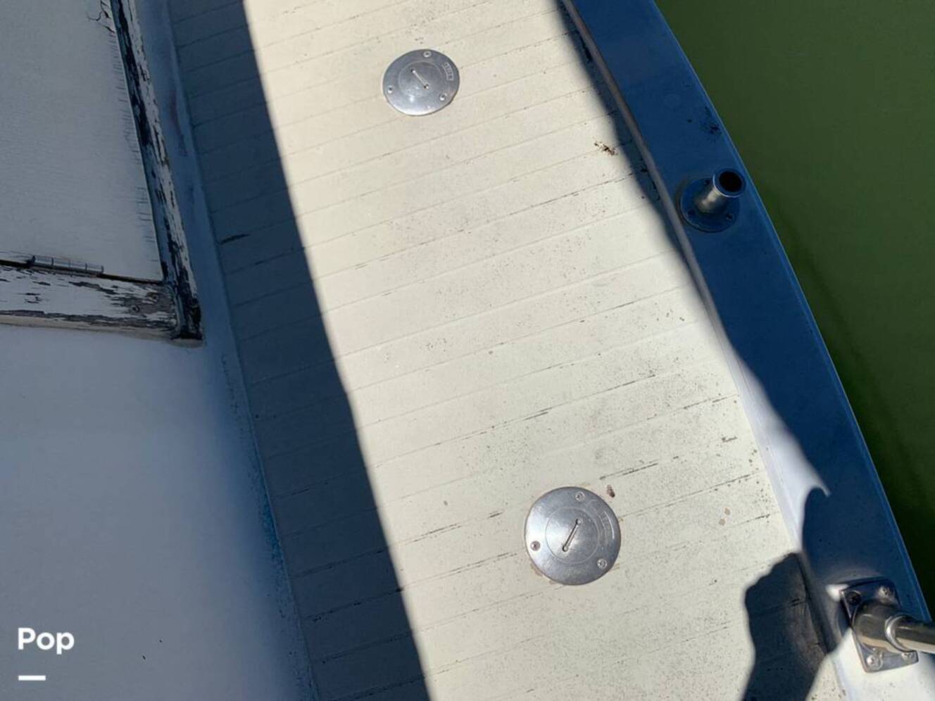 A photo of this 1981 Tollycraft 34 Tri-Cabin