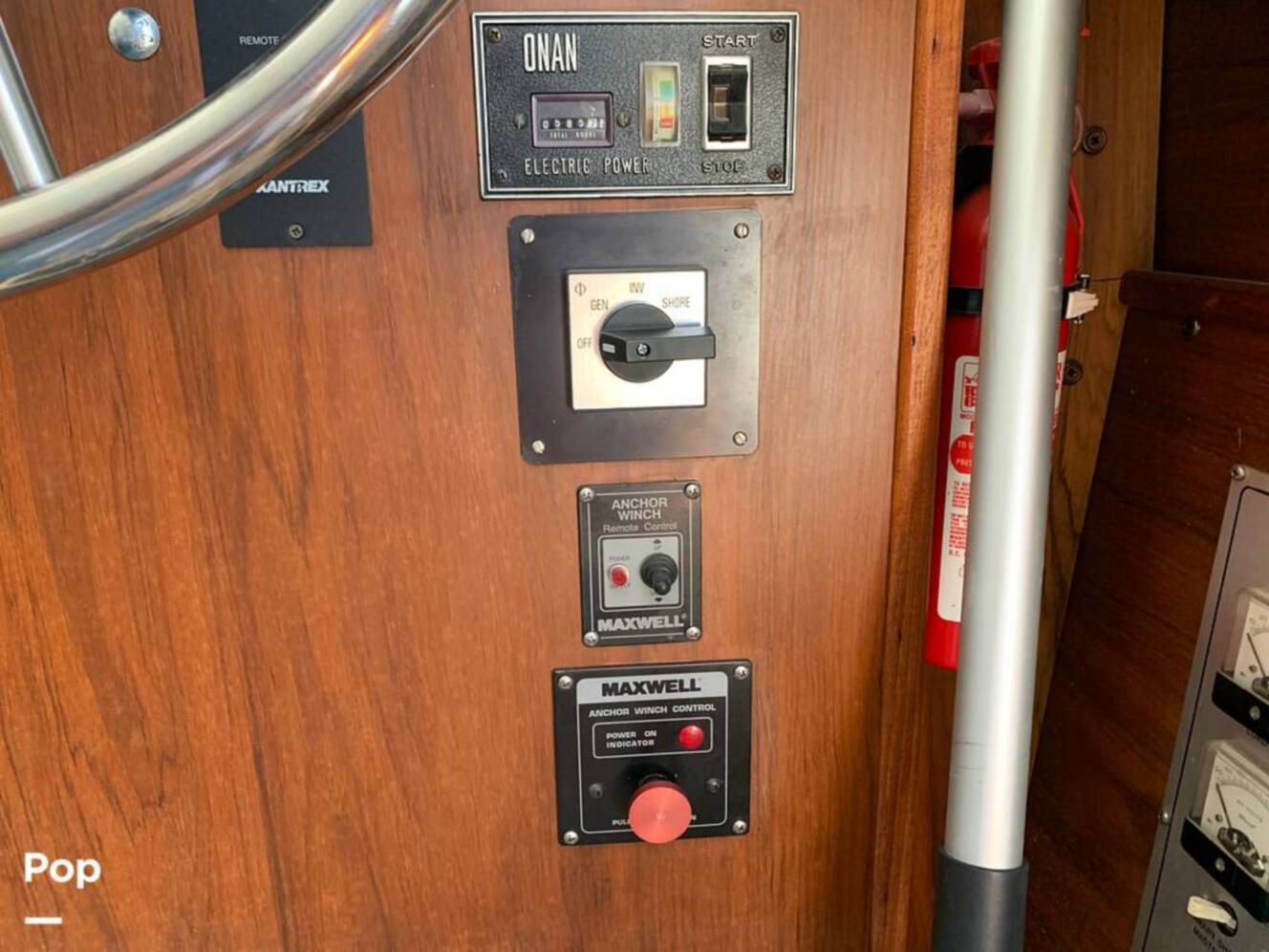 A photo of this 1981 Tollycraft 34 Tri-Cabin