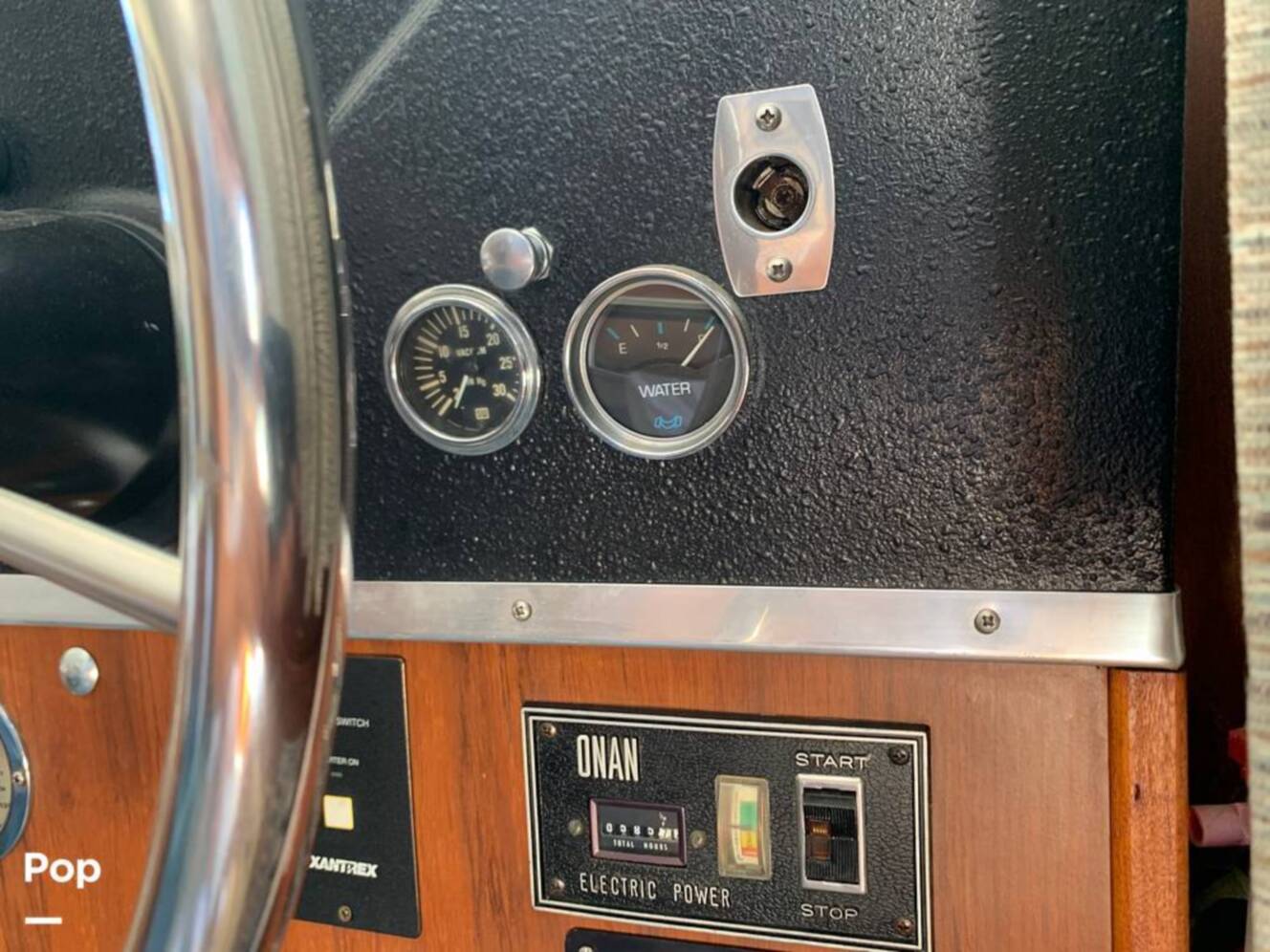 A photo of this 1981 Tollycraft 34 Tri-Cabin
