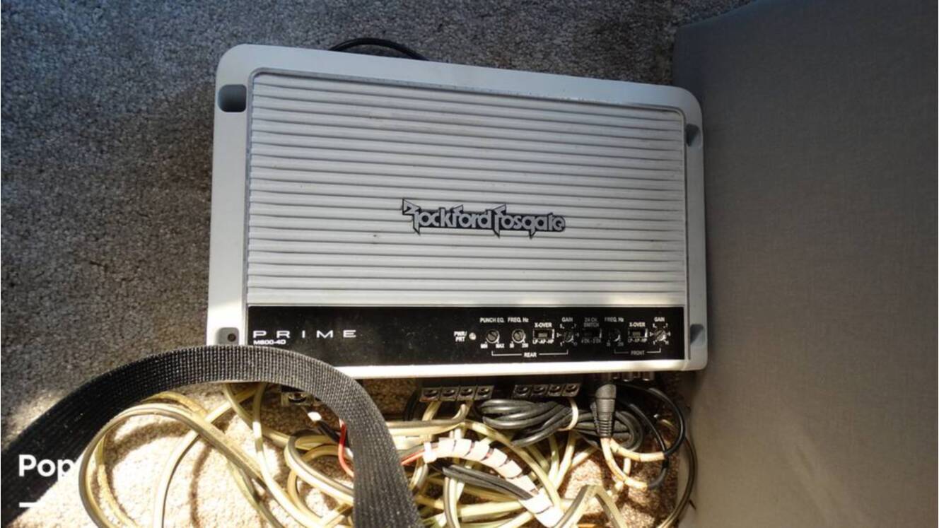 A photo of this 1989 Fountain Fever 38