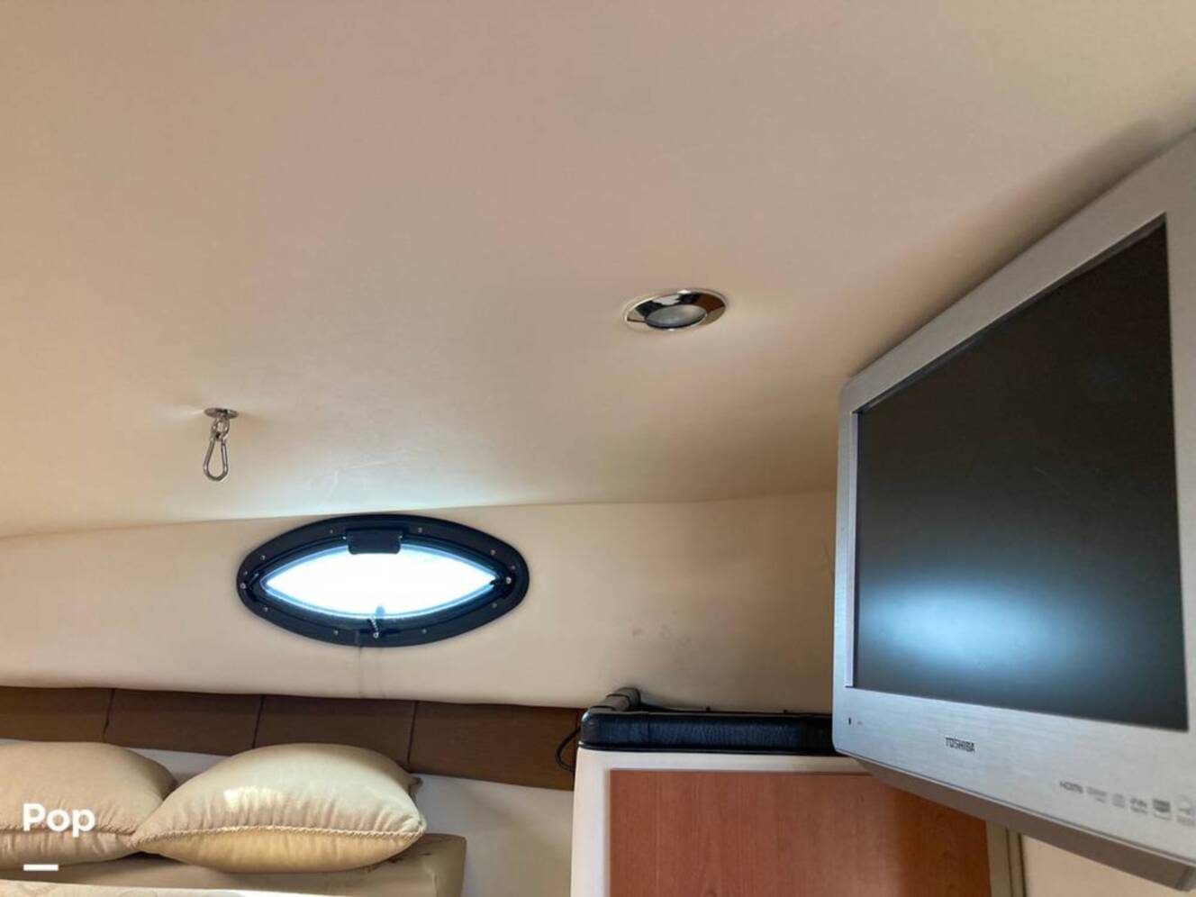 A photo of this 2007 Wellcraft 290 Coastal