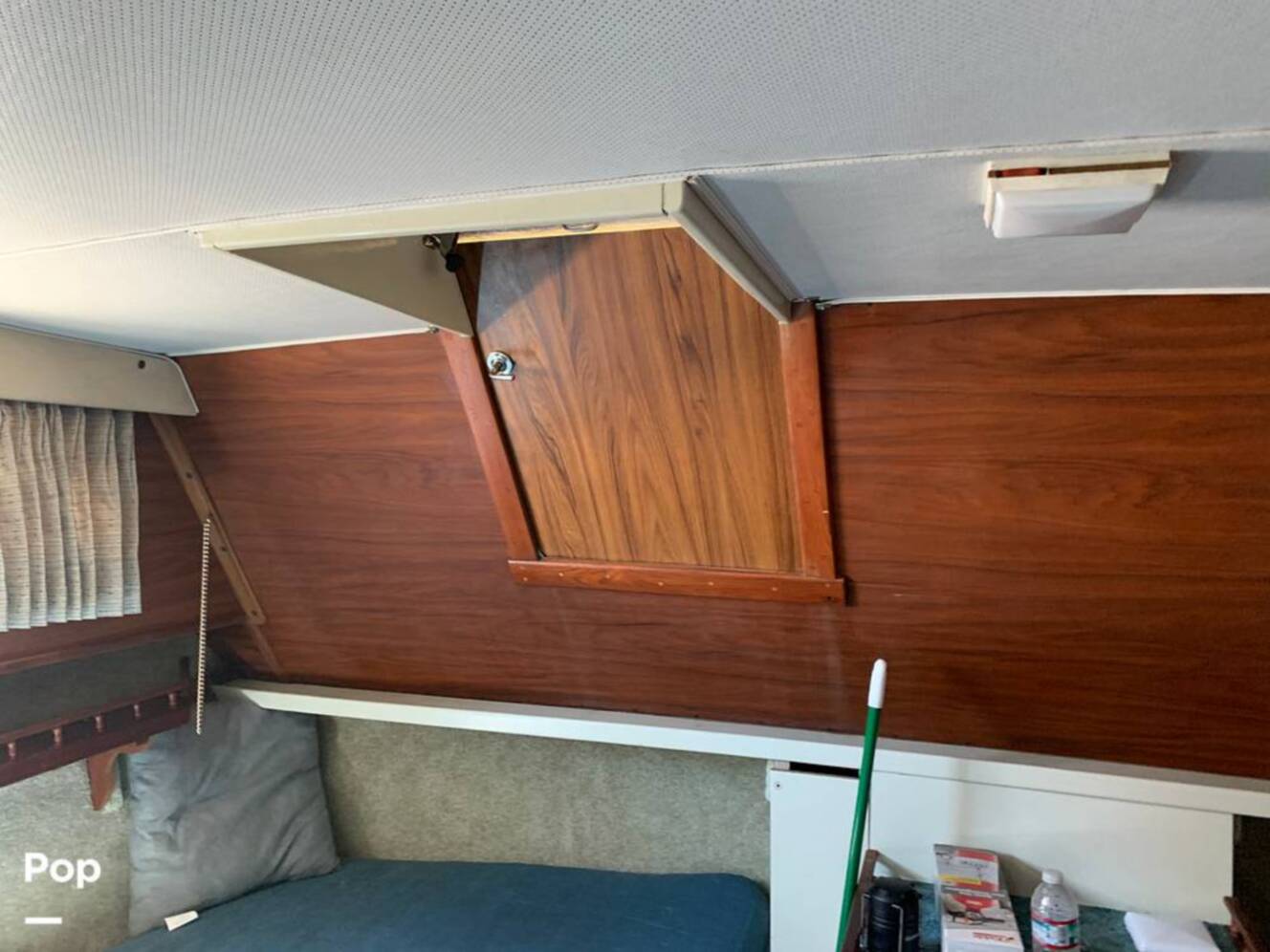 A photo of this 1981 Tollycraft 34 Tri-Cabin