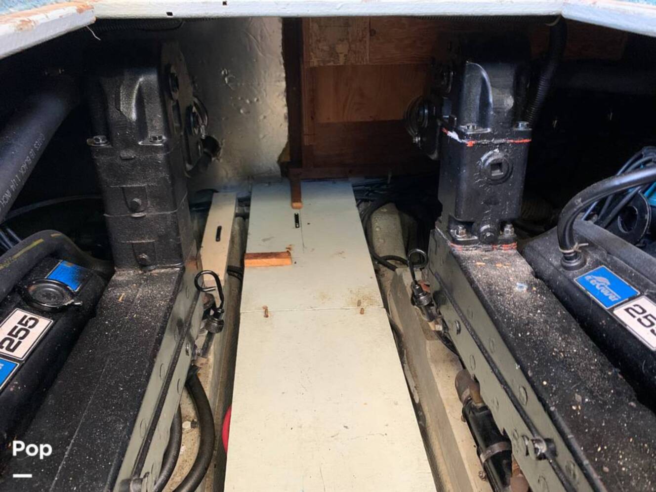 A photo of this 1981 Tollycraft 34 Tri-Cabin