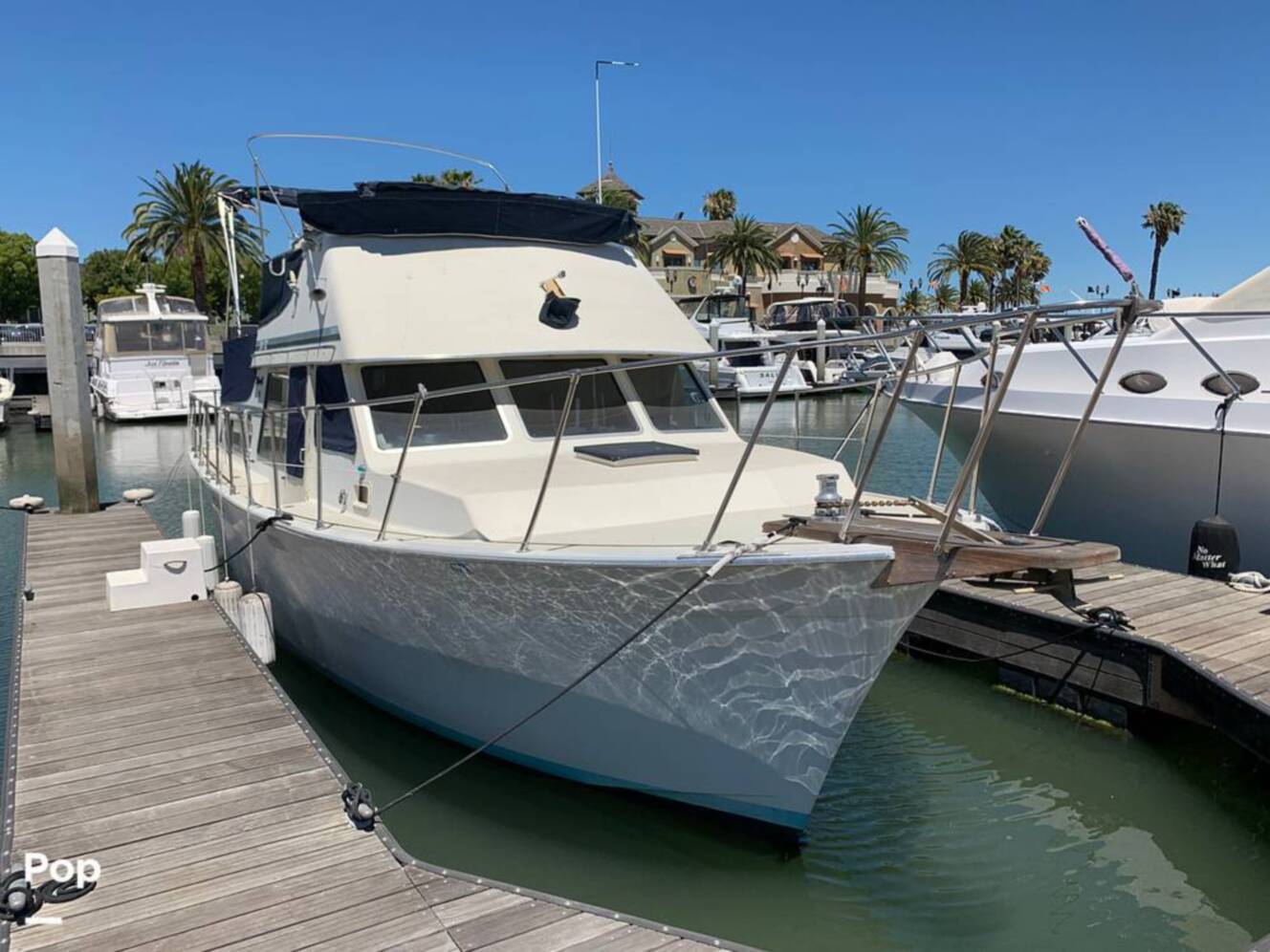 A photo of this 1981 Tollycraft 34 Tri-Cabin
