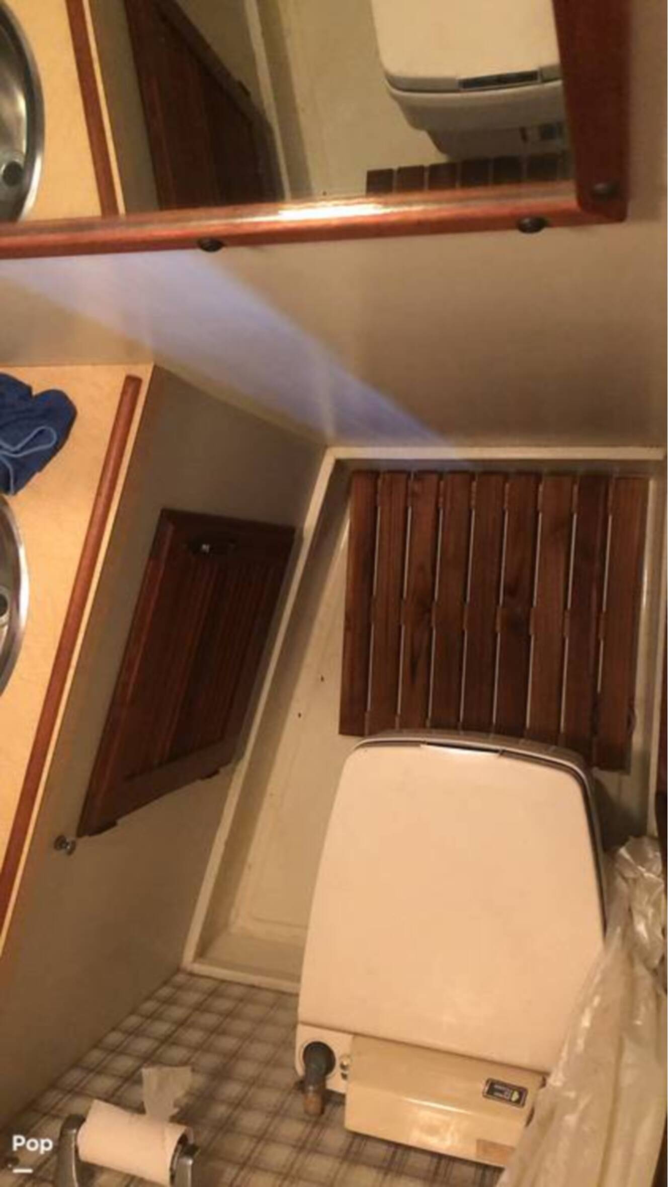 A photo of this 1981 Tollycraft 34 Tri-Cabin