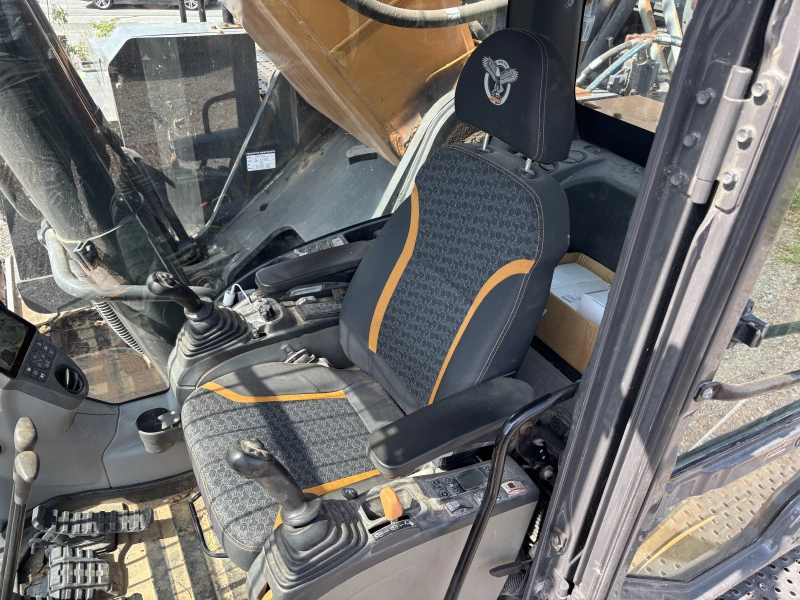 2021 CASE CX750D