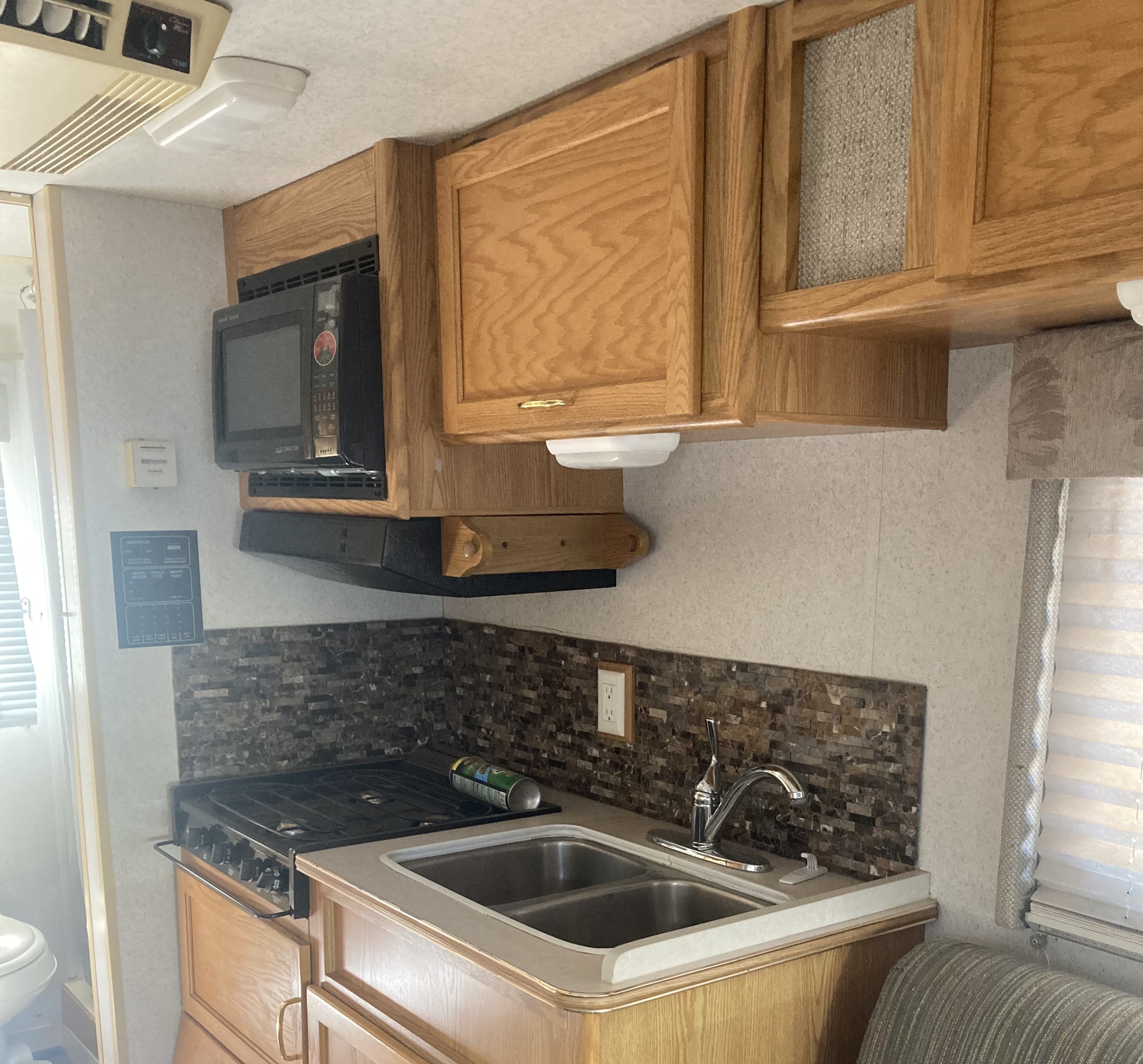 2002 Winnebago Eurovan RV