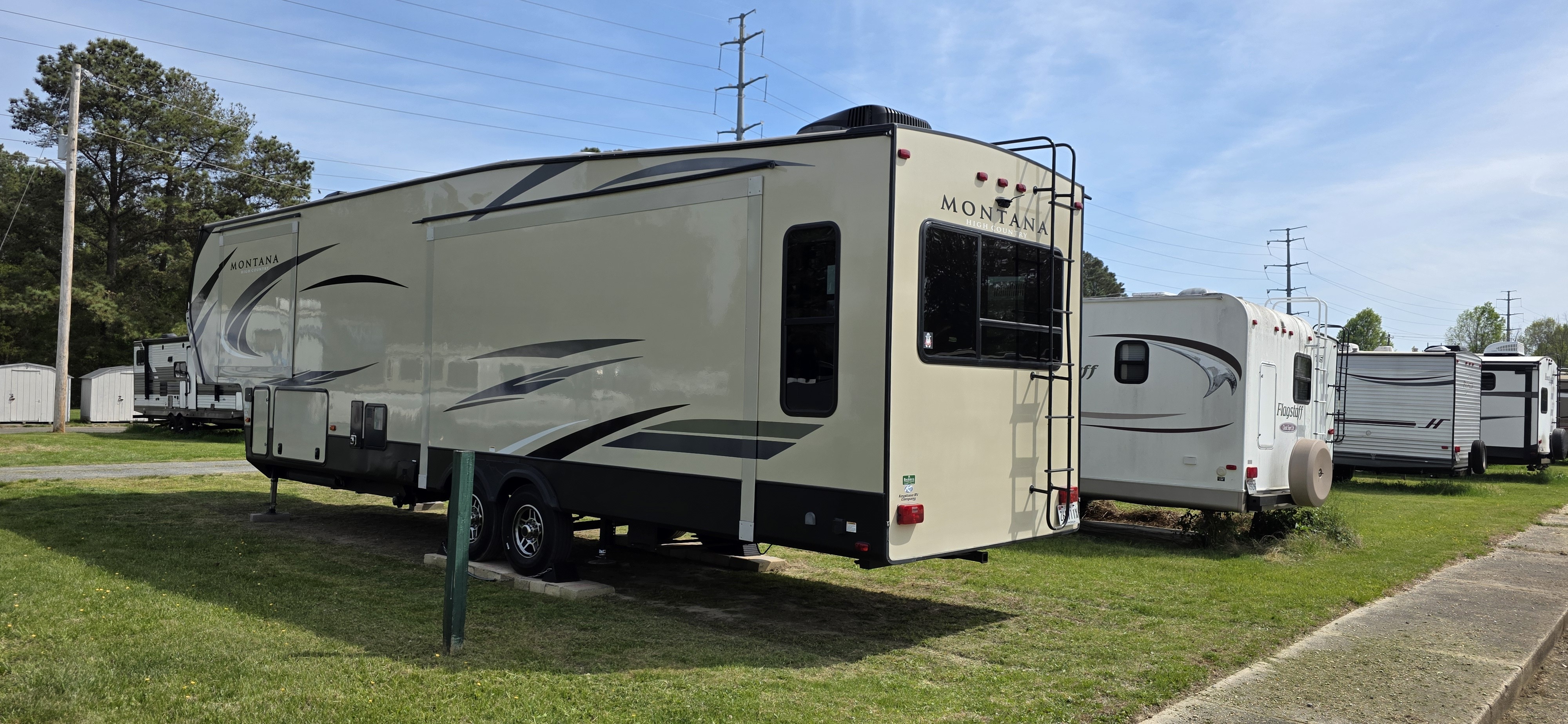 2020 Keystone MONTANA HIGH COUNTRY 331RL in callaway MD