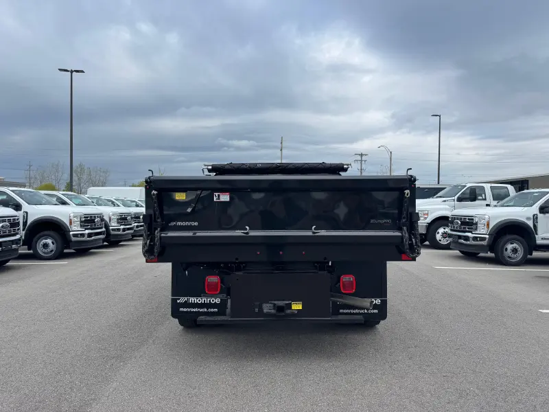2025 FORD F450