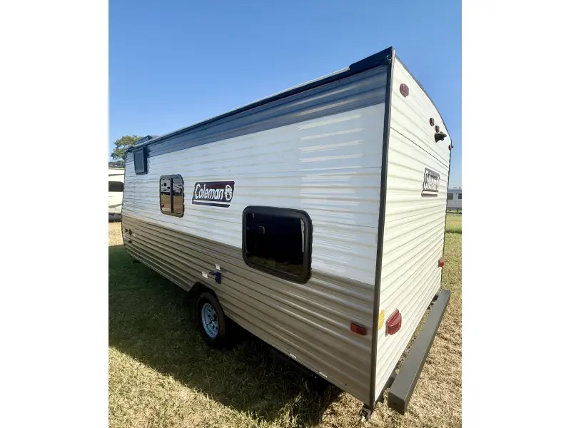 2023 Coleman Lantern 17B