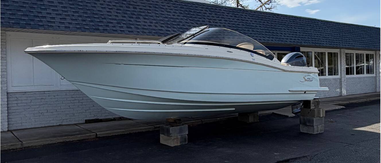 A photo of this 2023 Scout Boat Company 215 DORADO