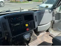 2007 INTERNATIONAL 4300