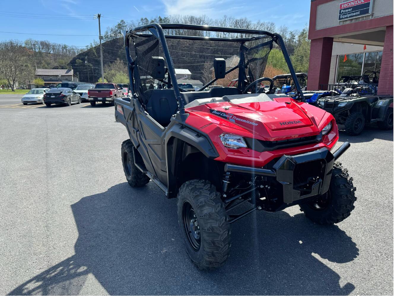 A photo of this 2025 Honda Pioneer 1000
