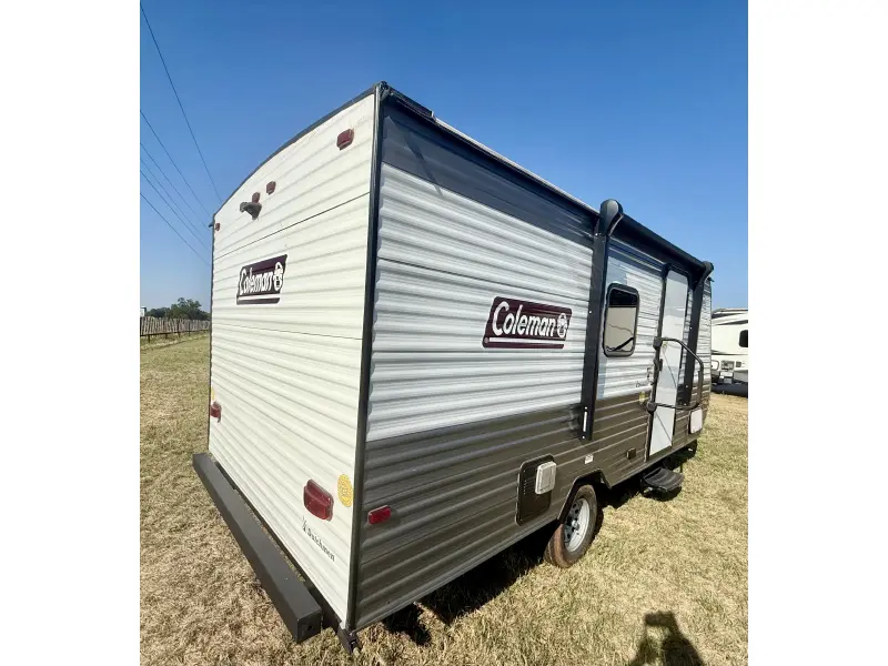2023 Coleman Lantern 17B