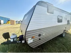 2023 Coleman Lantern 17B
