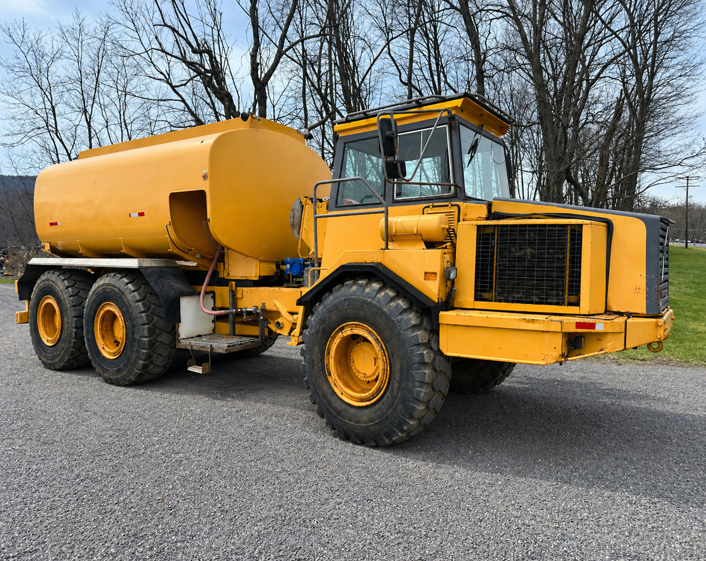 Fuel Truck Industrial Equipment For Sale Near Port Tobacco, Maryland