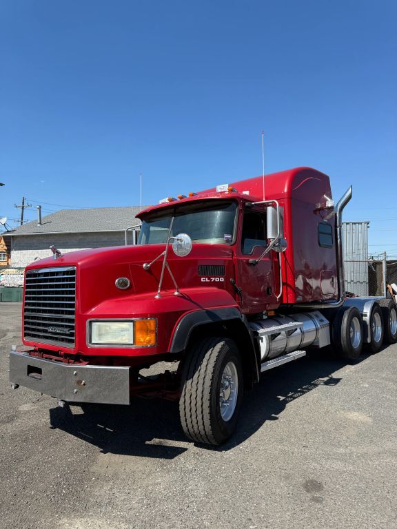 2007 Mack CL733 in Linden, NJ