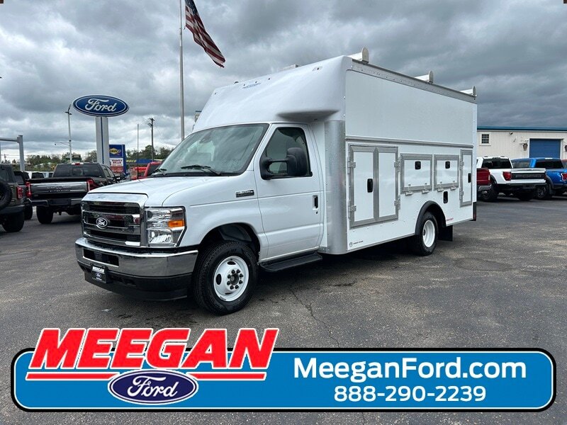 2027 FORD ECONOLINE in Connellsville, PA