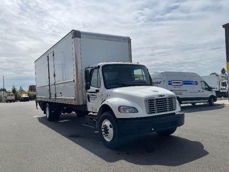 2020 FREIGHTLINER BUSINESS CLASS M2 106 in Everett, WA