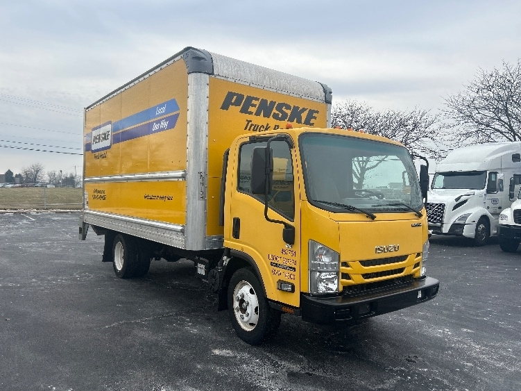 2021 ISUZU NPR HD in Mount Pleasant, PA