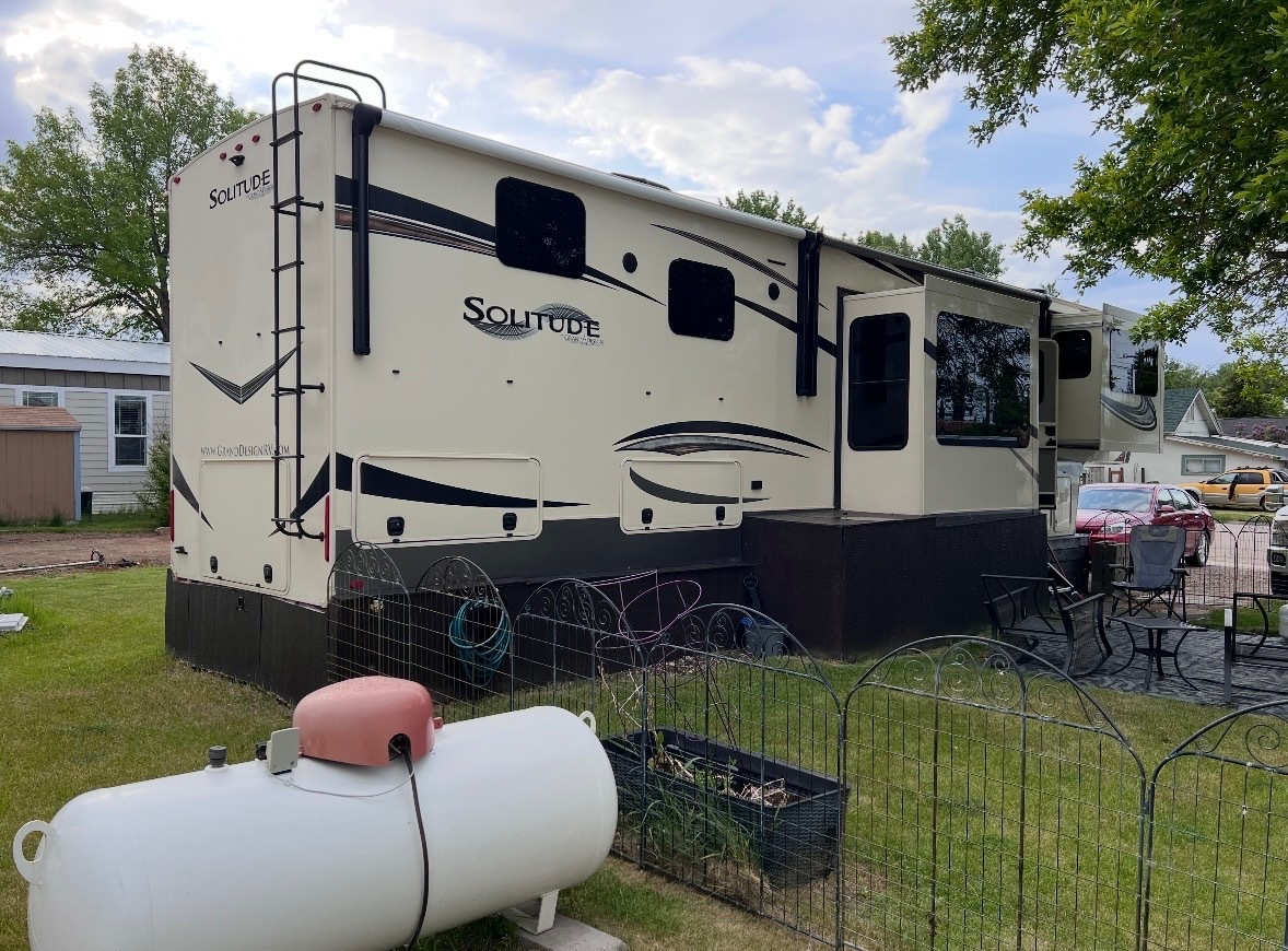 2021 Grand Design SOLITUDE 380FL in gas city IN