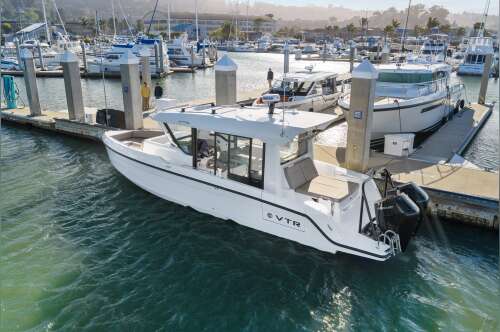 2026 Cruisers Yachts 38 VTR EC in sausalito CA