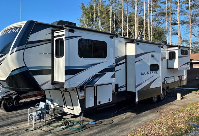 2021 Keystone MONTANA 3761FL RV