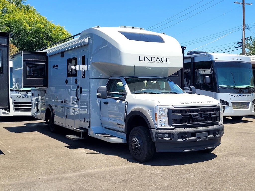 2026 Grand Design Lineage Series F 31ZW5 in sacramento CA