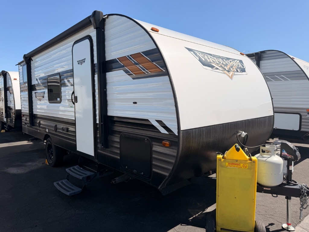 2021 Forest River Rv Wildwood X-Lite 178DBFS in lancaster CA