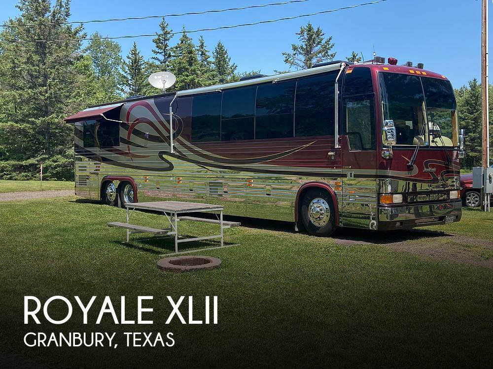 2002 Prevost Royale XLII in granbury TX