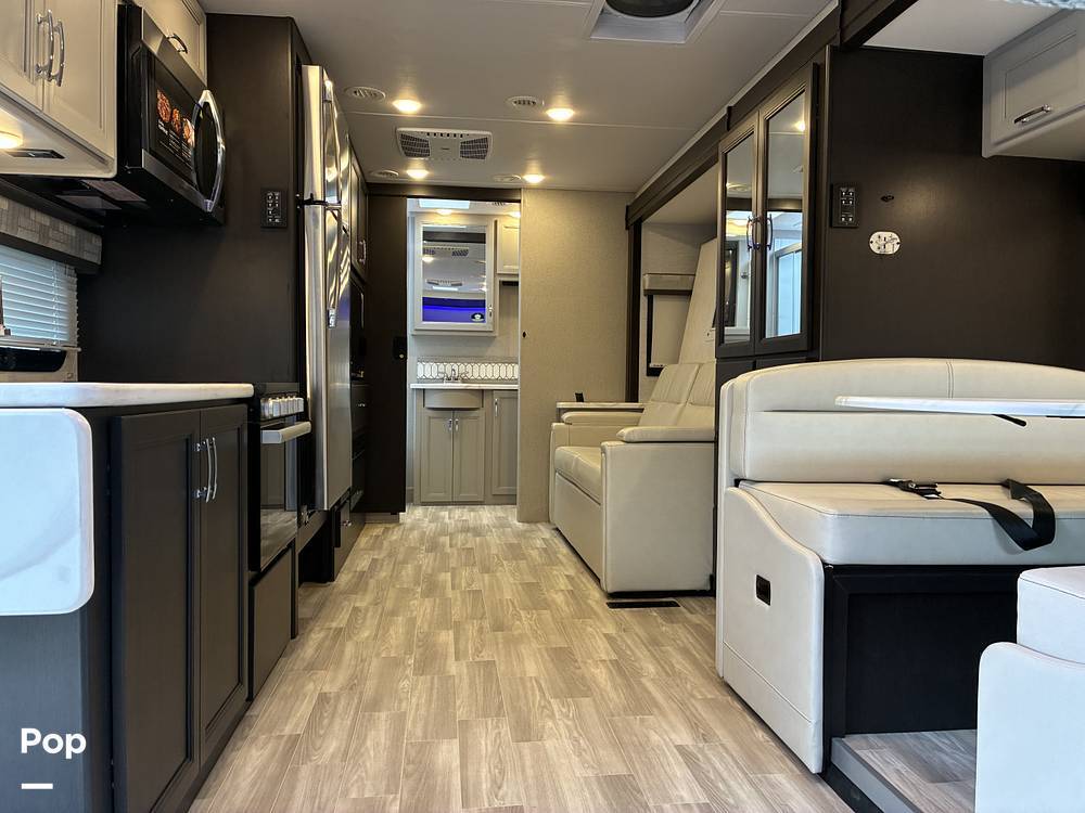 2026 Thor Motor Coach Omni Trail S29 in milpitas CA