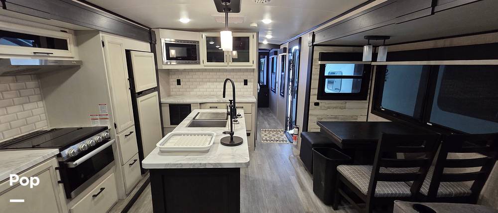 View more photos of this listing