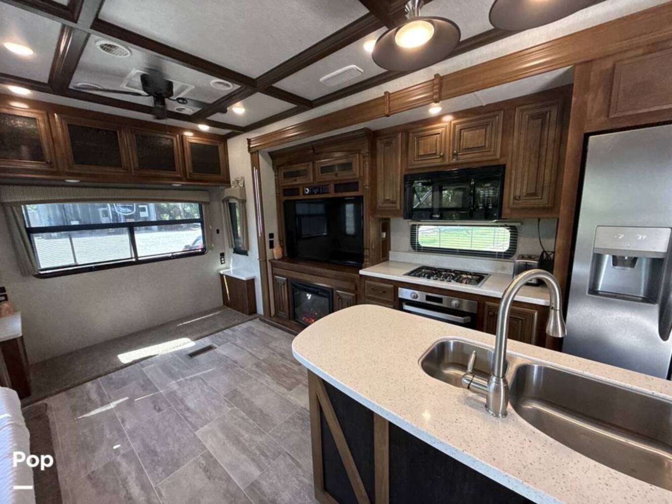 A photo of this 2018 Heartland Bighorn 3160EL