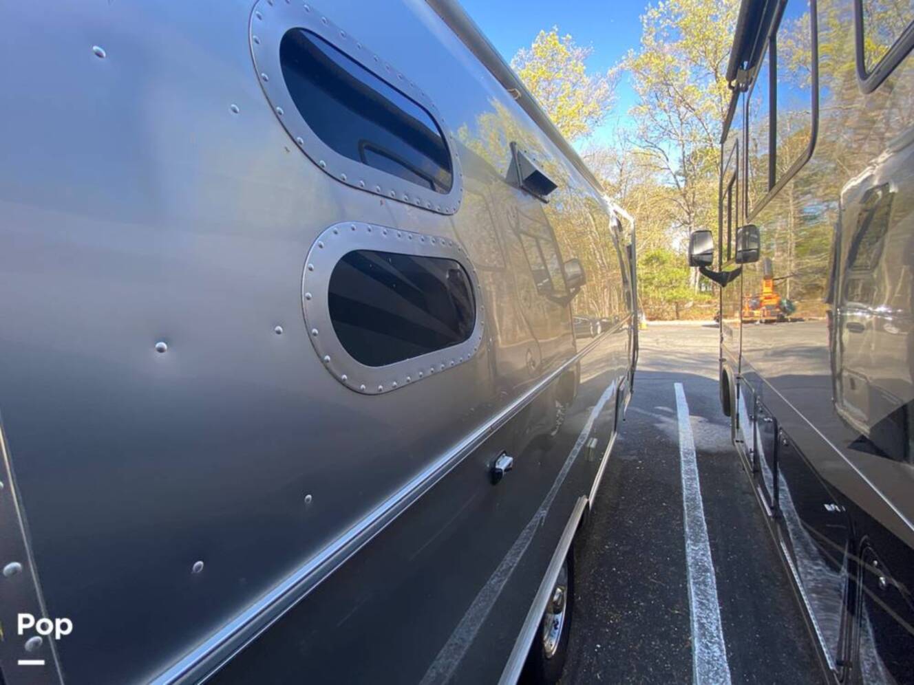 A photo of this 2018 Airstream International Serenity 25FB Queen