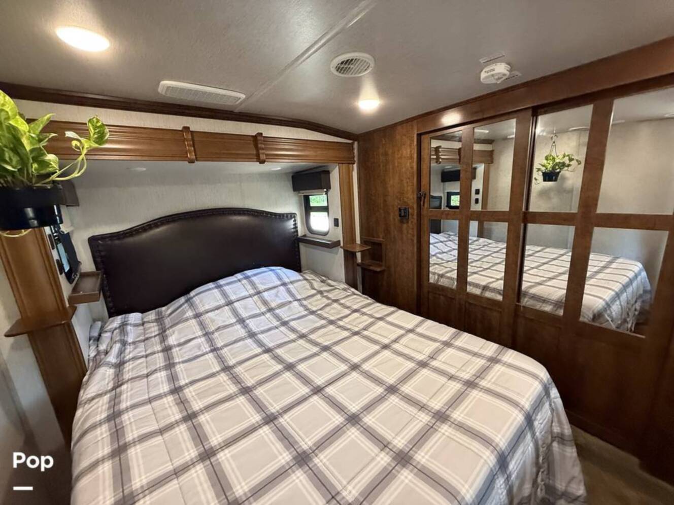 A photo of this 2018 Heartland Bighorn 3160EL