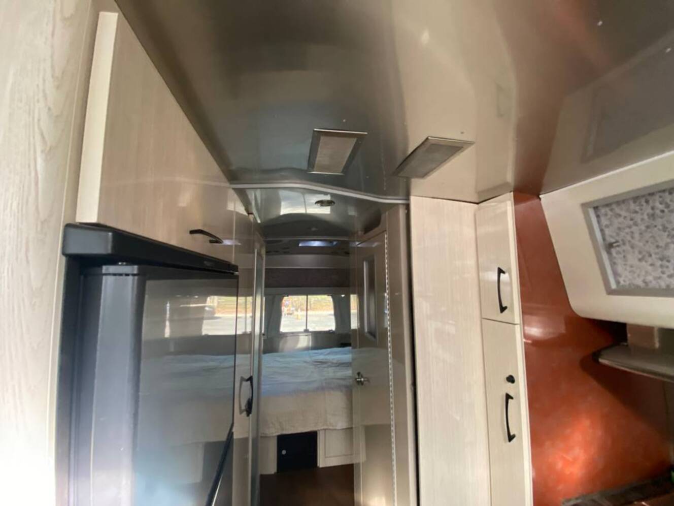 A photo of this 2018 Airstream International Serenity 25FB Queen